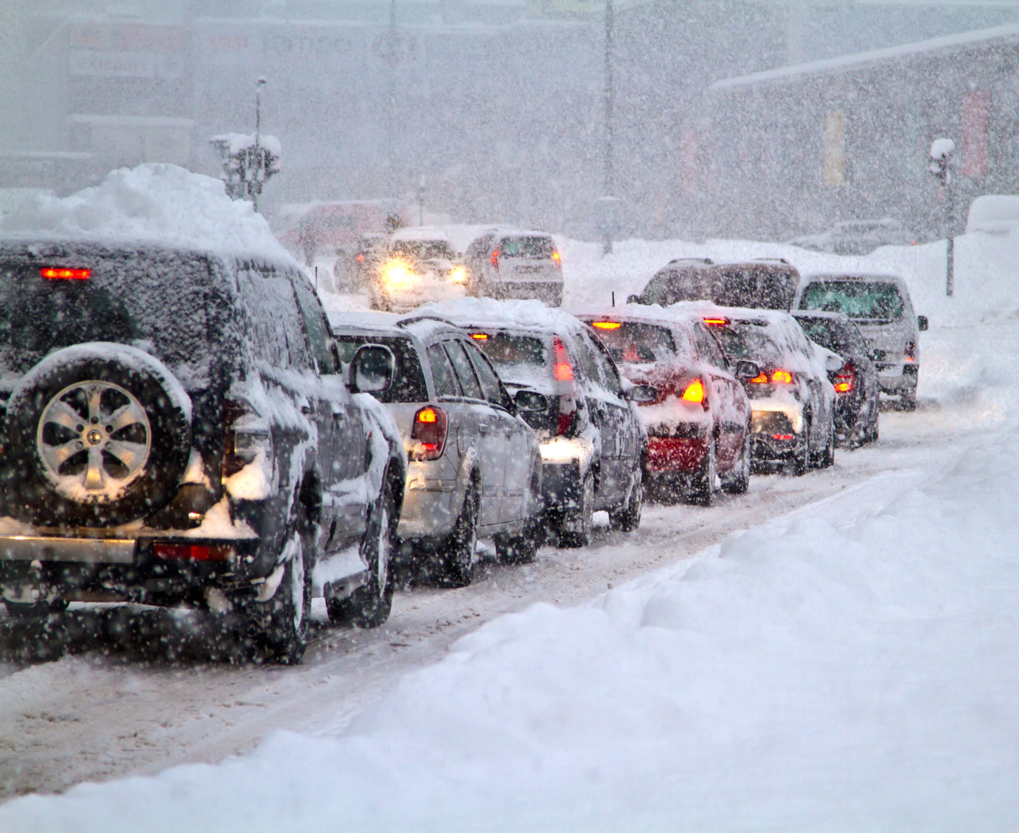 cars navigating winter weather in Indiana